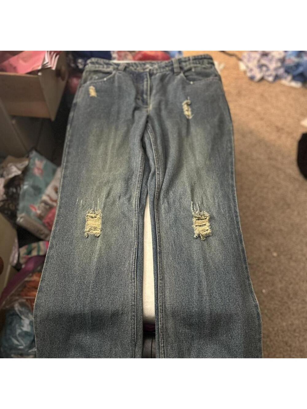 Newport News vintage Distressed blue jeans with relaxed fit mom jeans, Size: 14